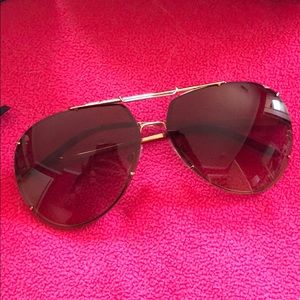 🍭 Dolce & Gabbana DG2075 Sunglasses